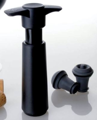 Wine Saver / 'Vacuvin' Black Pump & 1 Stopper