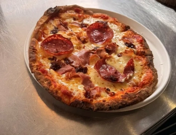 Pizza image 1